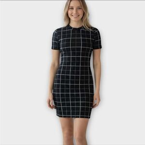 H&M Divided Dress Short Sleeve Black and White Women’s Size S